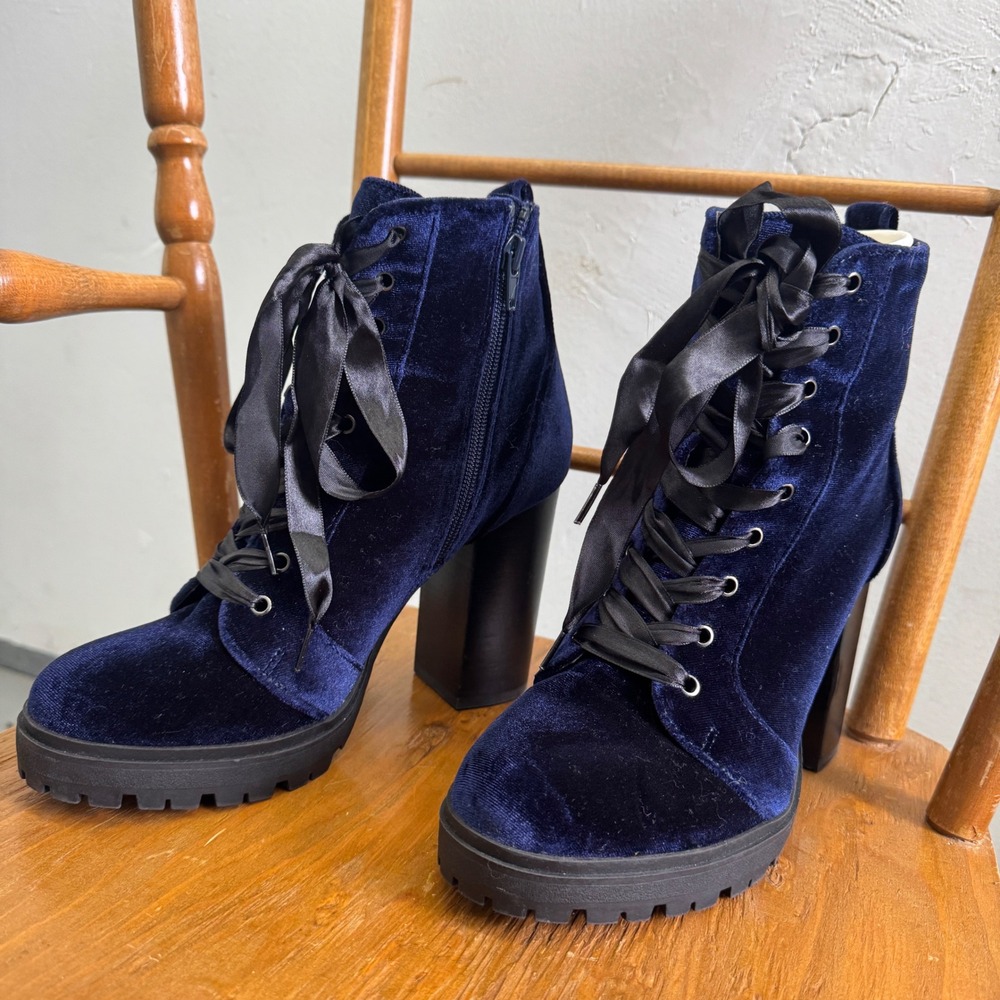 Steve Madden Laurie Navy Blue Velvet Platform Lace Up Block Heel Ankle Boot 8.5M - Picture 15 of 15